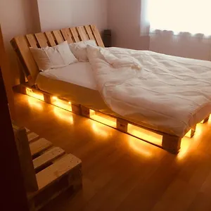 A Single In Home, одноместная комната в доме, Simple, Habitación Individual Стамбул